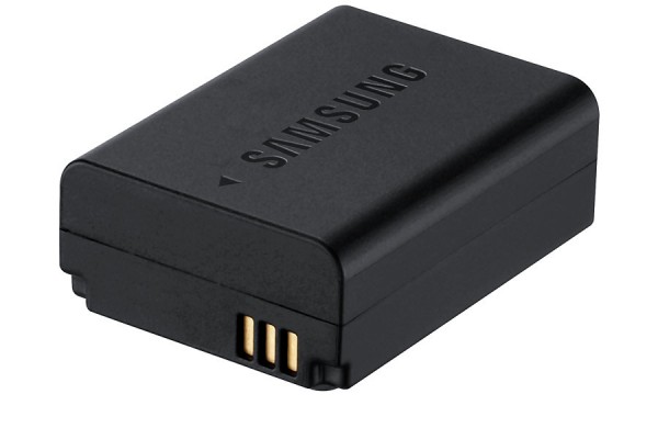 BATTERIA SAMSUNG BP1030 PER FOTOCAMERA NX1100 7,4 V COMPATIBILE CON NX200/210/1000/1100