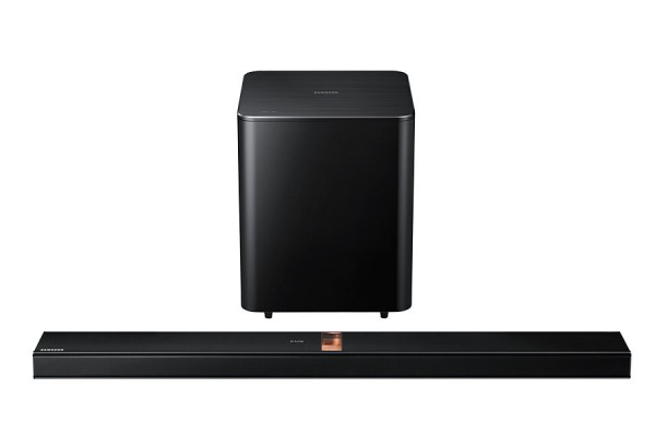 SOUNDBAR SAMSUNG HW F750 310 W 2.1 CANALI WIRELESS DOLBY DIGITAL 3D SOUND PLUS 6 MODALITA' DI SUONO BLUETOOTH HDMI USB NERO