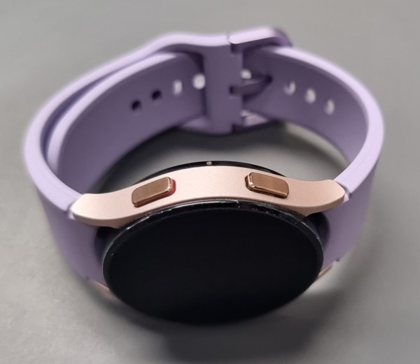 SMARTWATCH SAMSUNG GALAXY WATCH 4 40 MM SM R860 1.2" SUPER AMOLED 16 GB BLUETOOTH WIFI CASSA ORO CINTURINO VIOLA